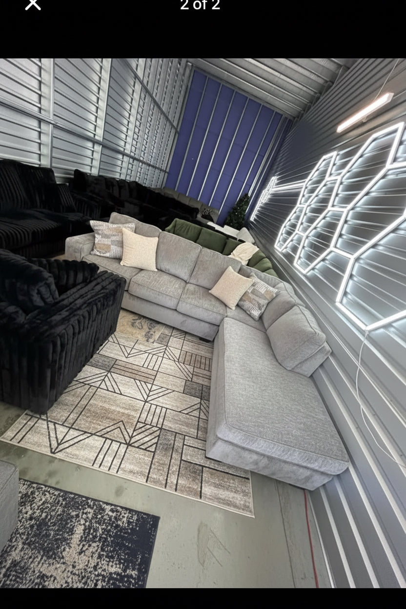 Ashley Alatari sectional