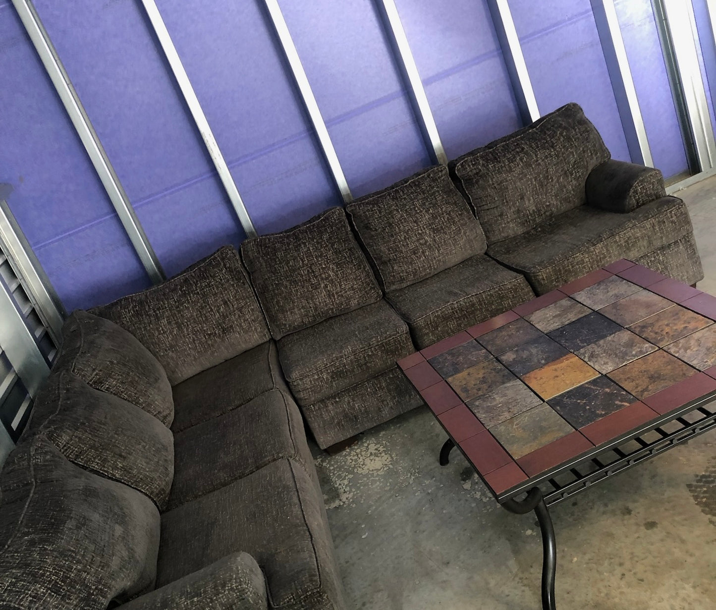 Sectional dark grey/black