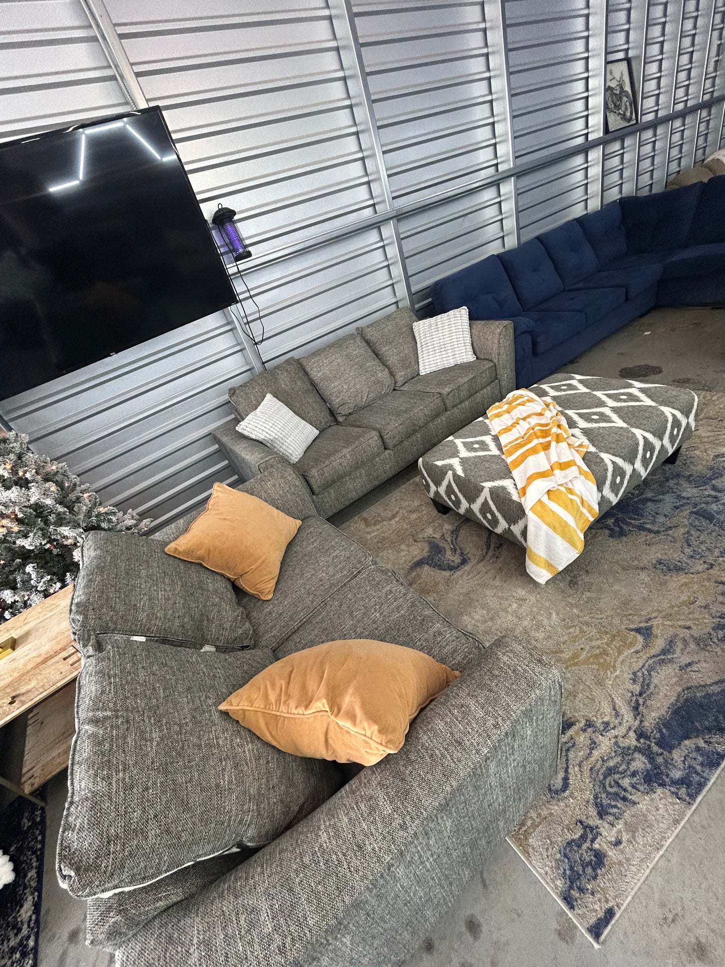 Sectional Sofa/ Couch (We Deliver)