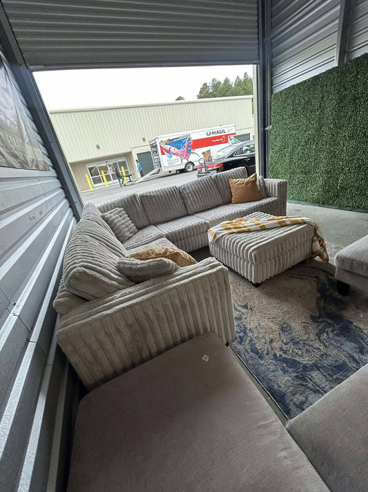 Corduroy Sectional W Ottoman