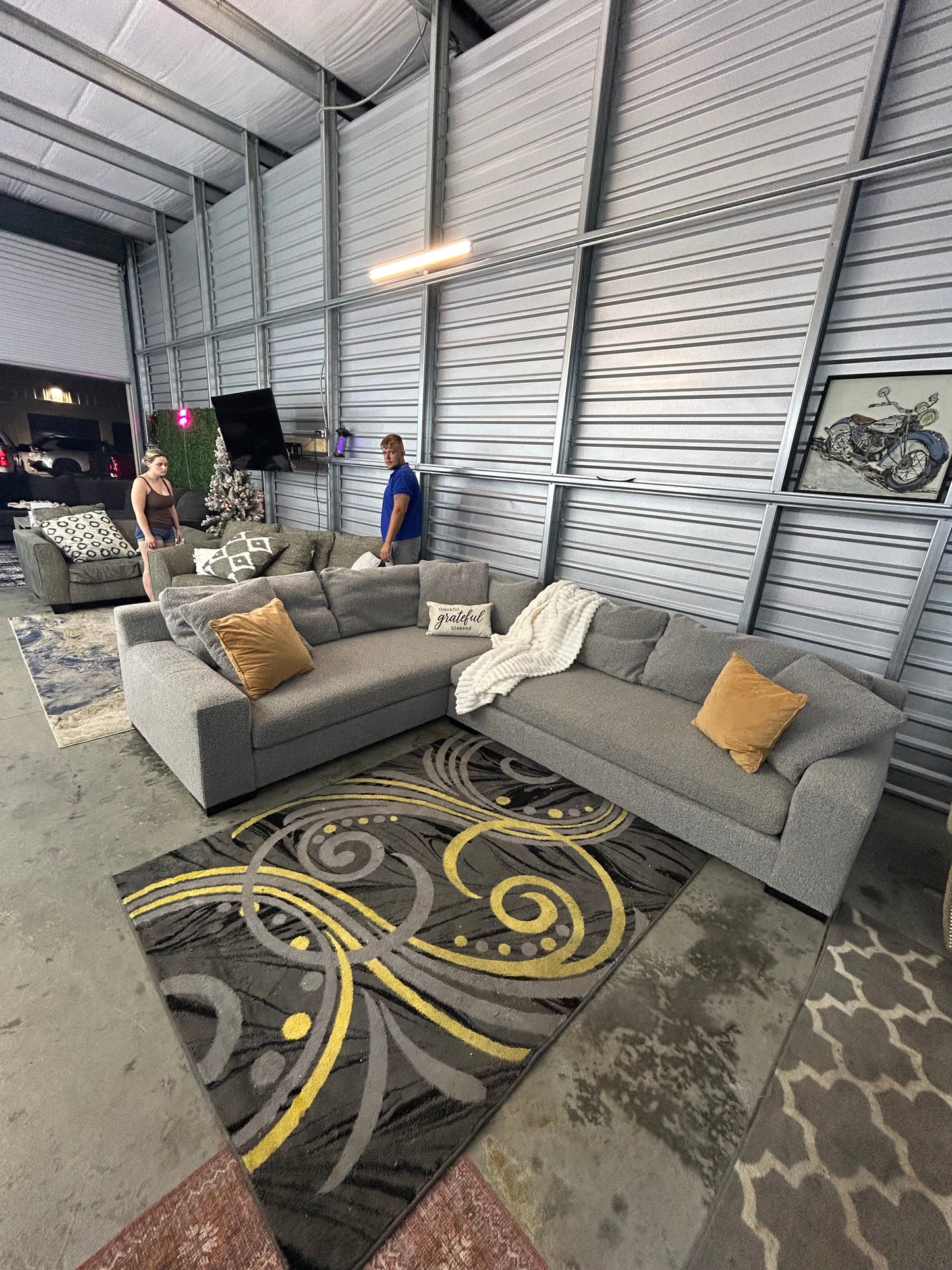 Sectional Sofa/ Couch (We Deliver)