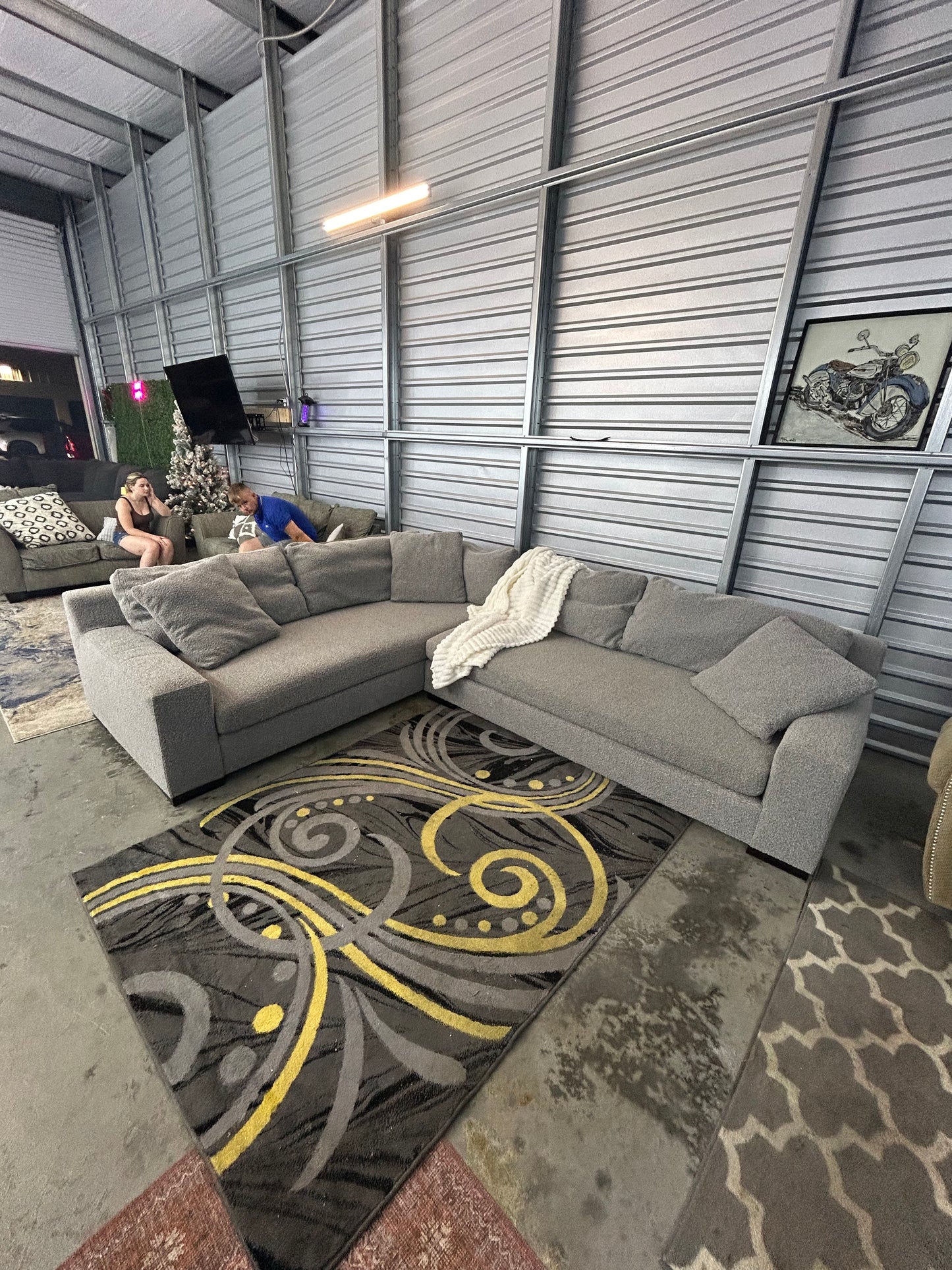 Sectional Sofa/ Couch (We Deliver)