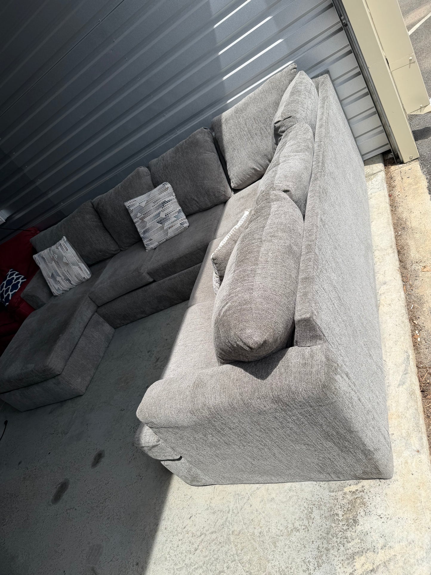U shape sectional