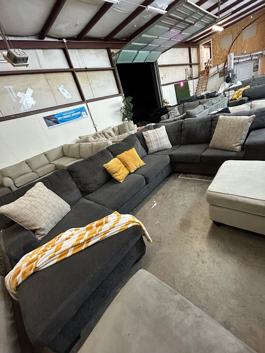 Dark grey U-shaped sectional — Couch King